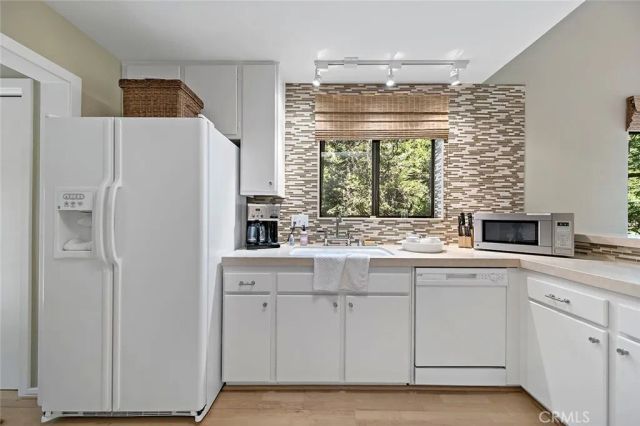 612 Karenken Pines, Lake Arrowhead, CA 92352