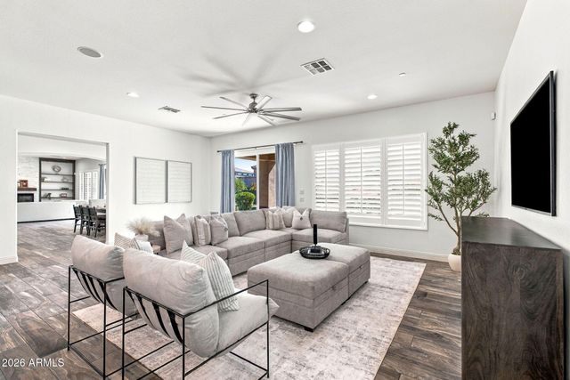 3715 E ADOBE Drive, Phoenix, AZ 85050