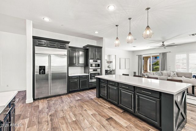 3715 E ADOBE Drive, Phoenix, AZ 85050