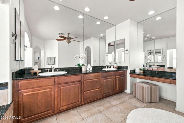 3715 E ADOBE Drive, Phoenix, AZ 85050