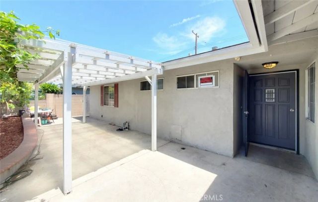 1217 S HURON, Santa Ana, CA 92704