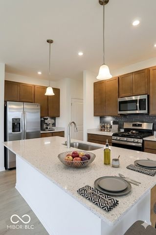 7224 Rose Hill Avenue, Brownsburg, IN 46112