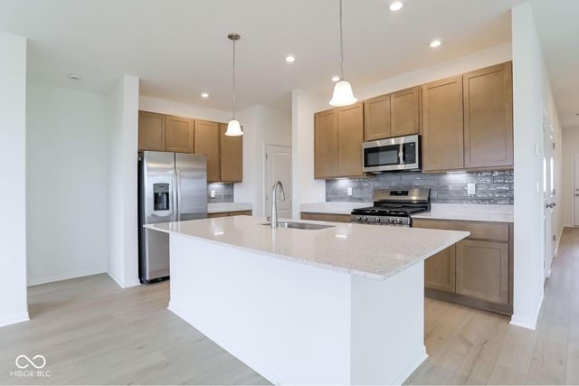 7224 Rose Hill Avenue, Brownsburg, IN 46112