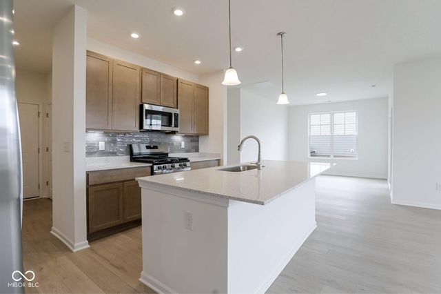 7224 Rose Hill Avenue, Brownsburg, IN 46112