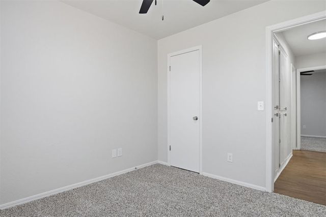 2112 NE 8th Street, Moore, OK 73160