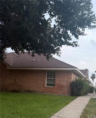 2108 E Kimberly Lane E, Edinburg, TX 78541