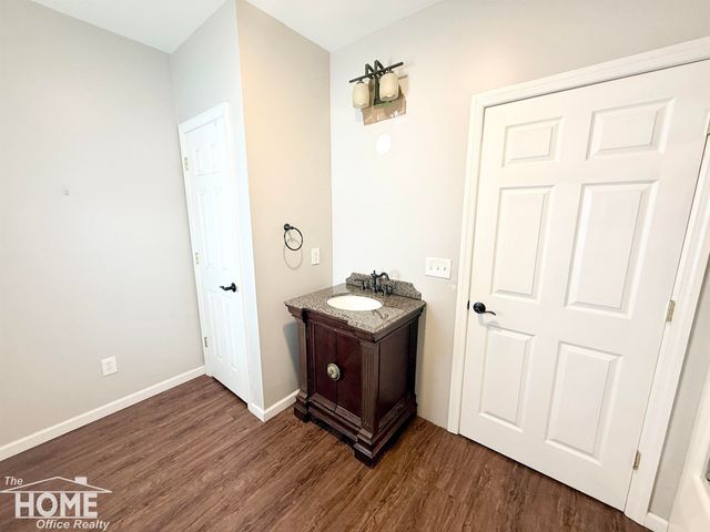 8324 E Goodall Road, Vernon Twp, MI 48429