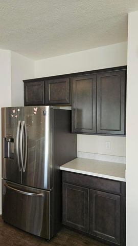 327 Cardinal Point Drive, Delaware, OH 43015