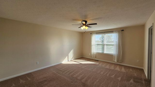 327 Cardinal Point Drive, Delaware, OH 43015