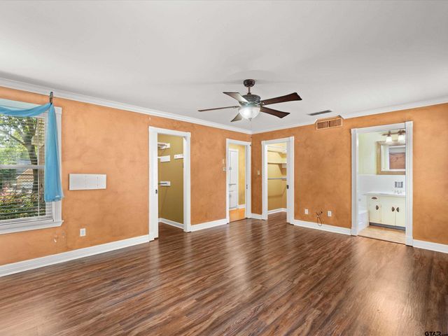 6 Lindsey Ln, Longview, TX 75601