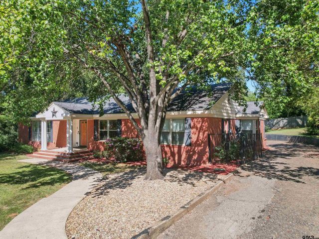 6 Lindsey Ln, Longview, TX 75601