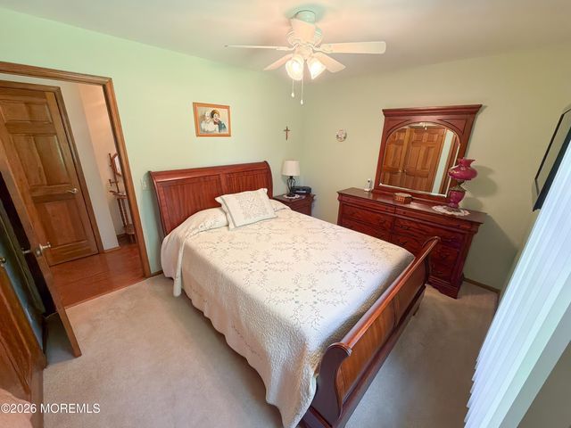 7 Harmony Hill Court, Jackson, NJ 08527