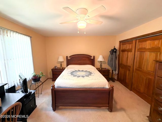 7 Harmony Hill Court, Jackson, NJ 08527