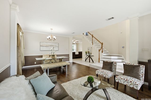 18143 SUMMER KNOLL DR, San Antonio, TX 78258