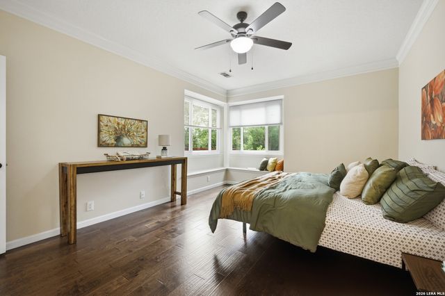 18143 SUMMER KNOLL DR, San Antonio, TX 78258