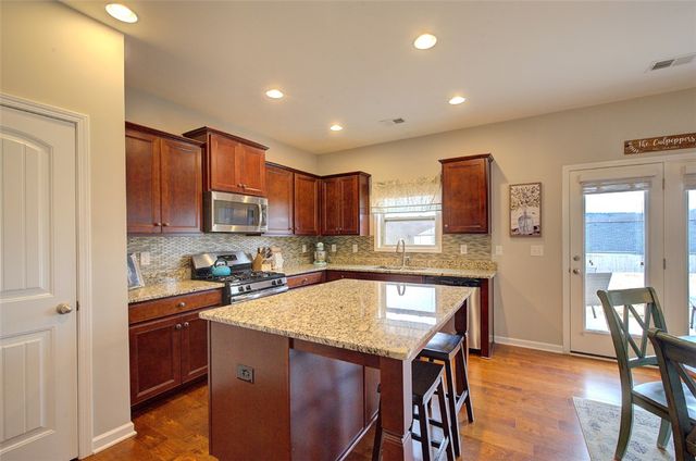 206 Marshfield Court, Easley, SC 29642