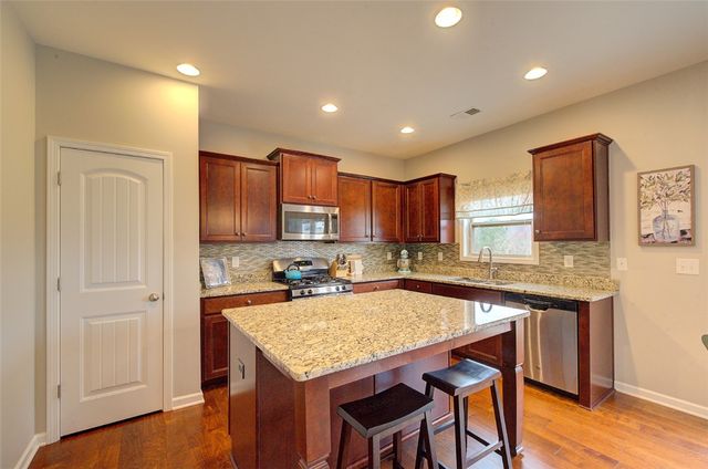 206 Marshfield Court, Easley, SC 29642