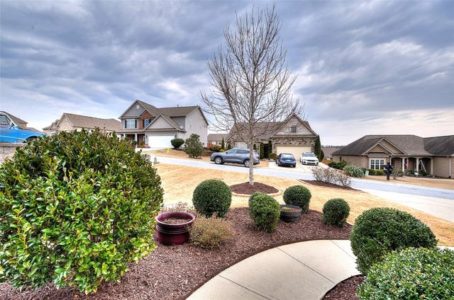 206 Marshfield Court, Easley, SC 29642