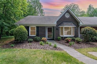 24 Collwood Court, Greensboro, NC 27409