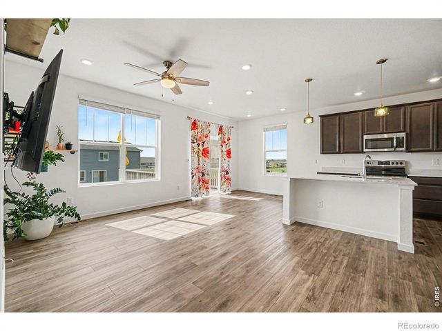 892 Crestone Street, Johnstown, CO 80534