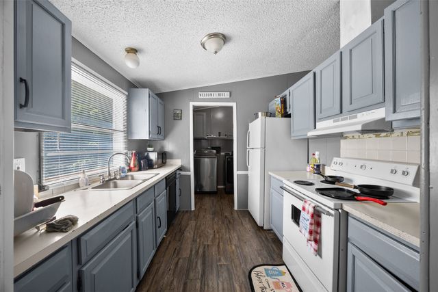 107 Syble Jean Drive B, Burleson, TX 76028