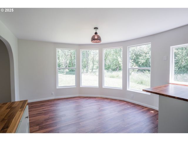 28788 GIMPL HILL Rd, Eugene, OR 97402