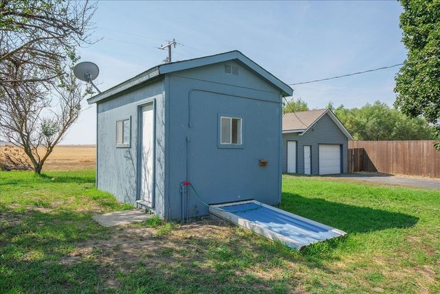 23817 W Manila Rd, Medical Lake, WA 99022