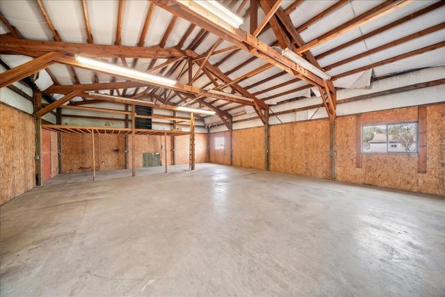 23817 W Manila Rd, Medical Lake, WA 99022
