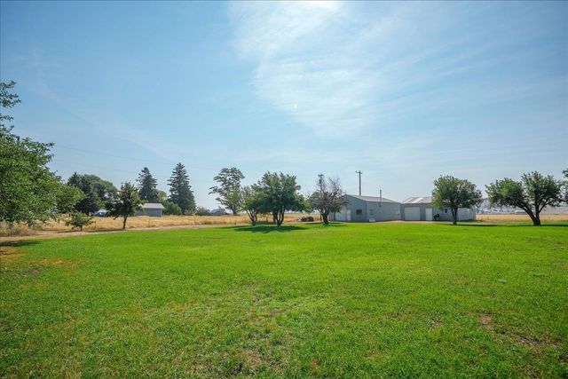 23817 W Manila Rd, Medical Lake, WA 99022