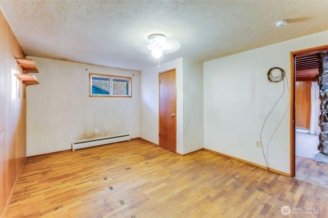 1319 Wood Avenue, Sumner, WA 98390