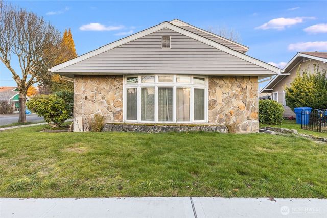 1319 Wood Avenue, Sumner, WA 98390