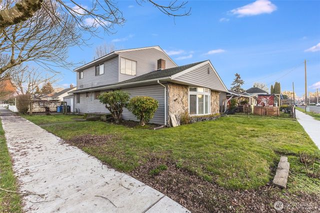 1319 Wood Avenue, Sumner, WA 98390