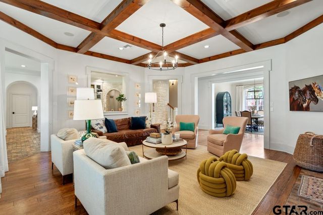 3726 Woods Blvd, Tyler, TX 75707