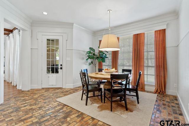 3726 Woods Blvd, Tyler, TX 75707