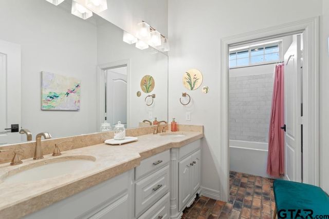 3726 Woods Blvd, Tyler, TX 75707