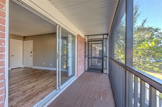 13828 ORANGE SUNSET DRIVE 201, Tampa, FL 33618