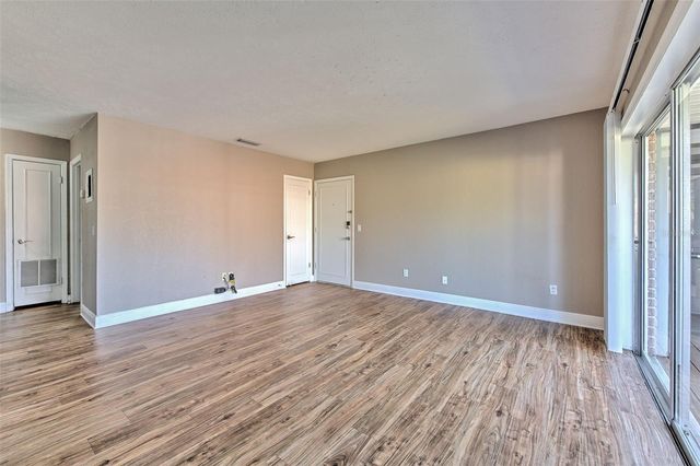 13828 ORANGE SUNSET DRIVE 201, Tampa, FL 33618