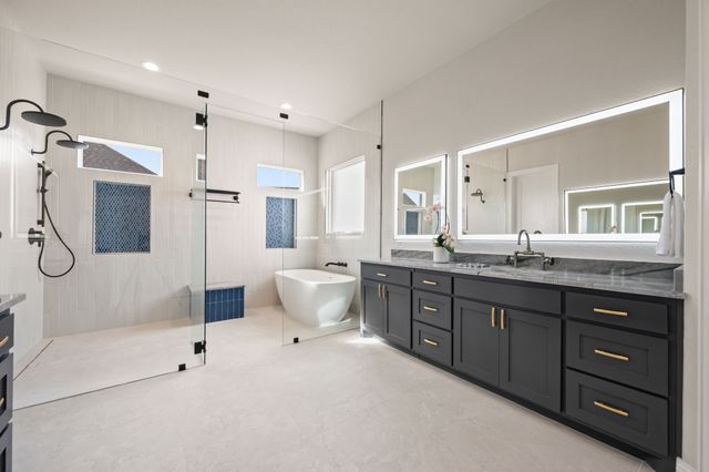 1805 Laguna Bay S, Pelican Bay, TX 76020