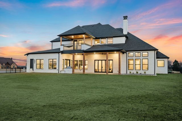 1805 Laguna Bay S, Pelican Bay, TX 76020