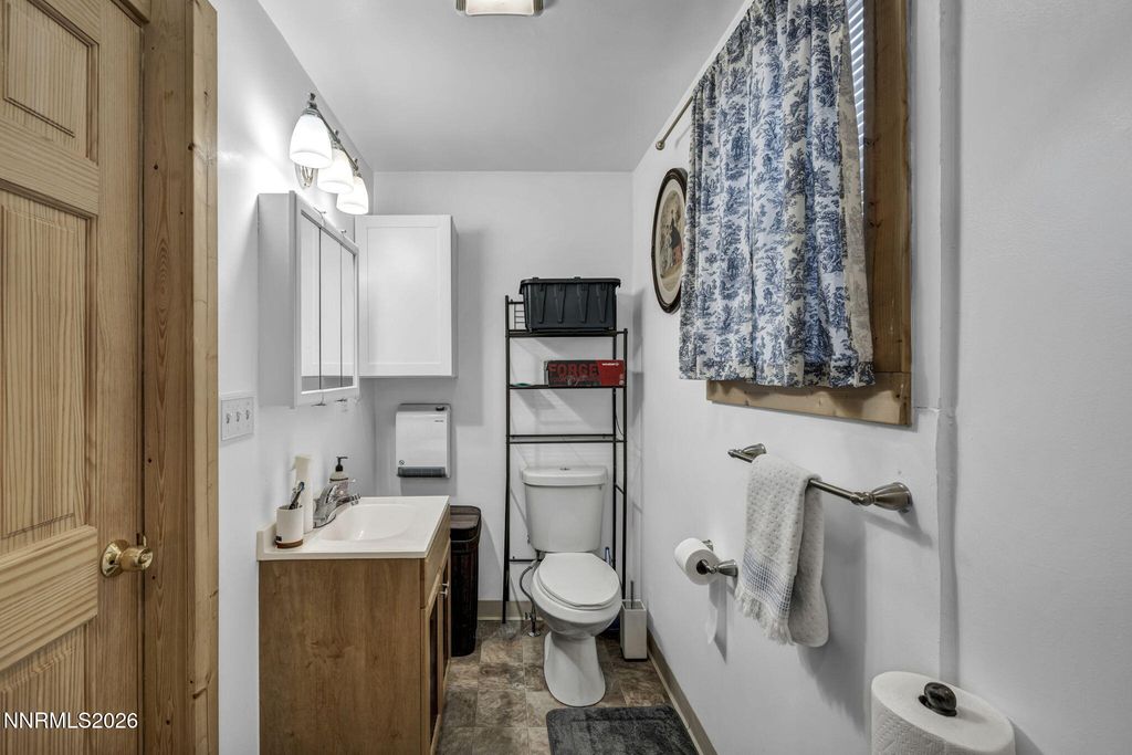 Image 15 of property listing at 112 Keystone Avenue 1/2, Reno, NV 89503