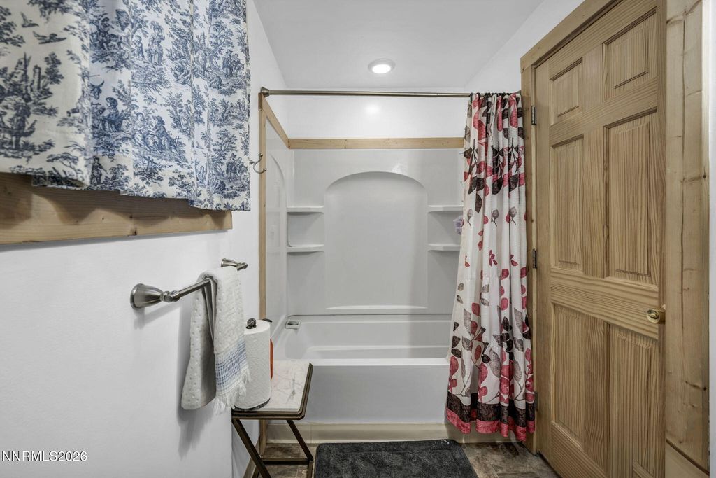 Image 16 of property listing at 112 Keystone Avenue 1/2, Reno, NV 89503