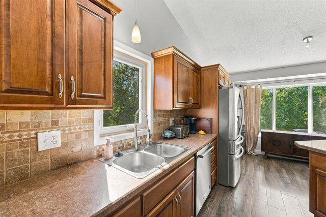5700 Lexington Avenue N, Shoreview, MN 55126