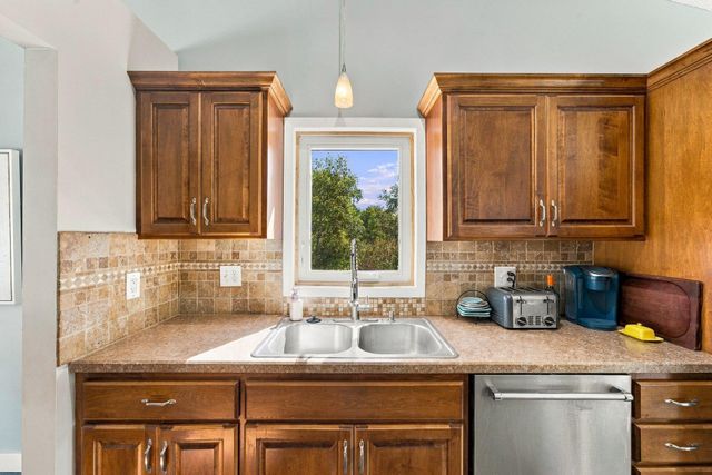 5700 Lexington Avenue N, Shoreview, MN 55126