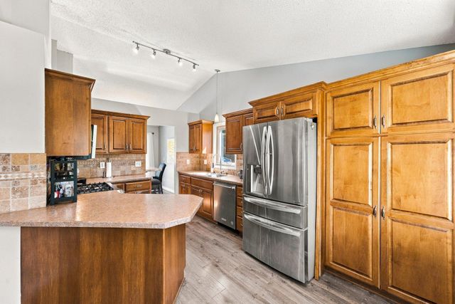 5700 Lexington Avenue N, Shoreview, MN 55126