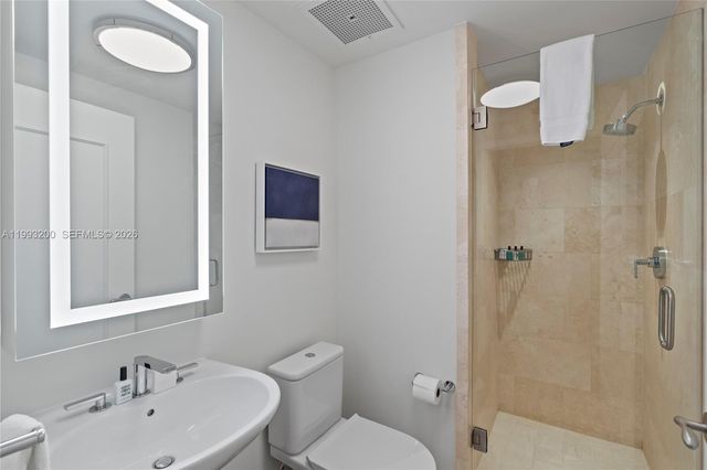 4401 Collins Ave 2612, Miami Beach, FL 33140