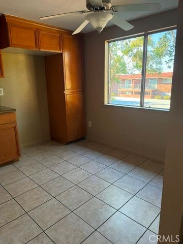1518 Border B, Corona, CA 92882