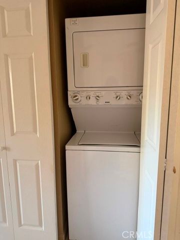 1518 Border B, Corona, CA 92882