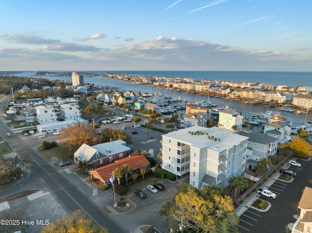 712 Saint Joseph Street Unit 103, Carolina Beach, NC 28428