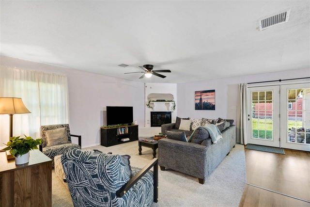 1613 NW 39th ST, Lawton, OK 73505
