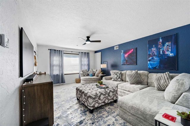 1613 NW 39th ST, Lawton, OK 73505